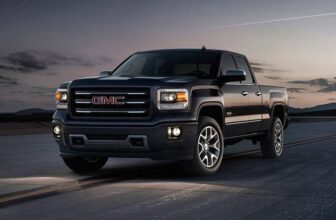 GMC Sierra 2500HD Denali 2019 Denali 4 Door Crew Cab 4WD SB (6.0L 8cyl 6A)