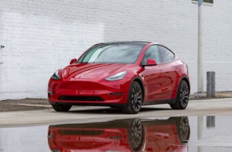 Tesla Model Y Performance 2020 Performance 4 Door SUV AWD (electric DD)