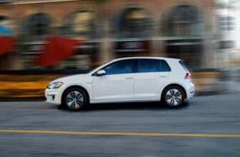 Volkswagen e-Golf 2019 - SEL Premium Hatchback EV