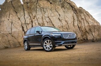 Volvo XC90 2019 - T8 Momentum Twin Engine Plug-In Hybrid SUV AWD 2.0L