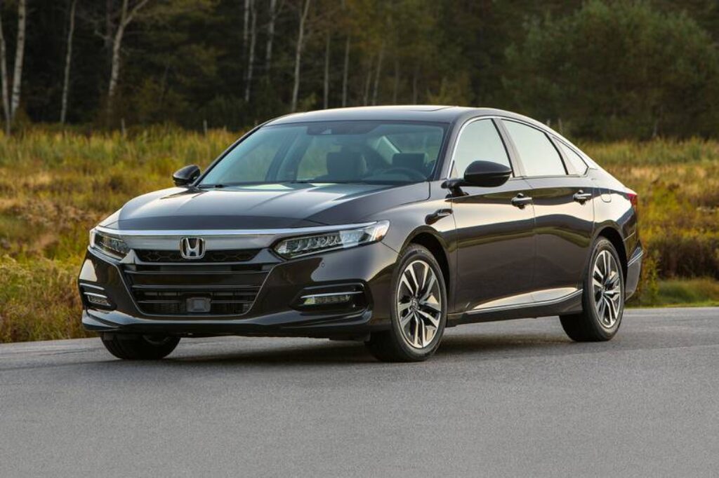 Hybrid Sedan 2.0L