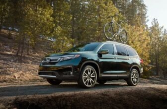 Honda Pilot 2019 - Touring w/Rear Captain's Chairs SUV AWD 3.5L