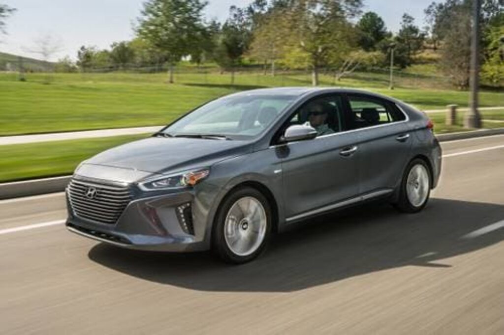 SEL Hatchback 1.6L
