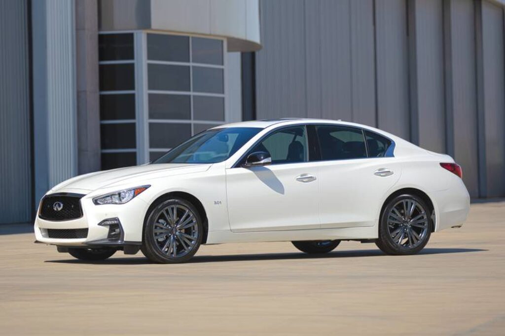 3.0t LUXE Sedan 3.0L